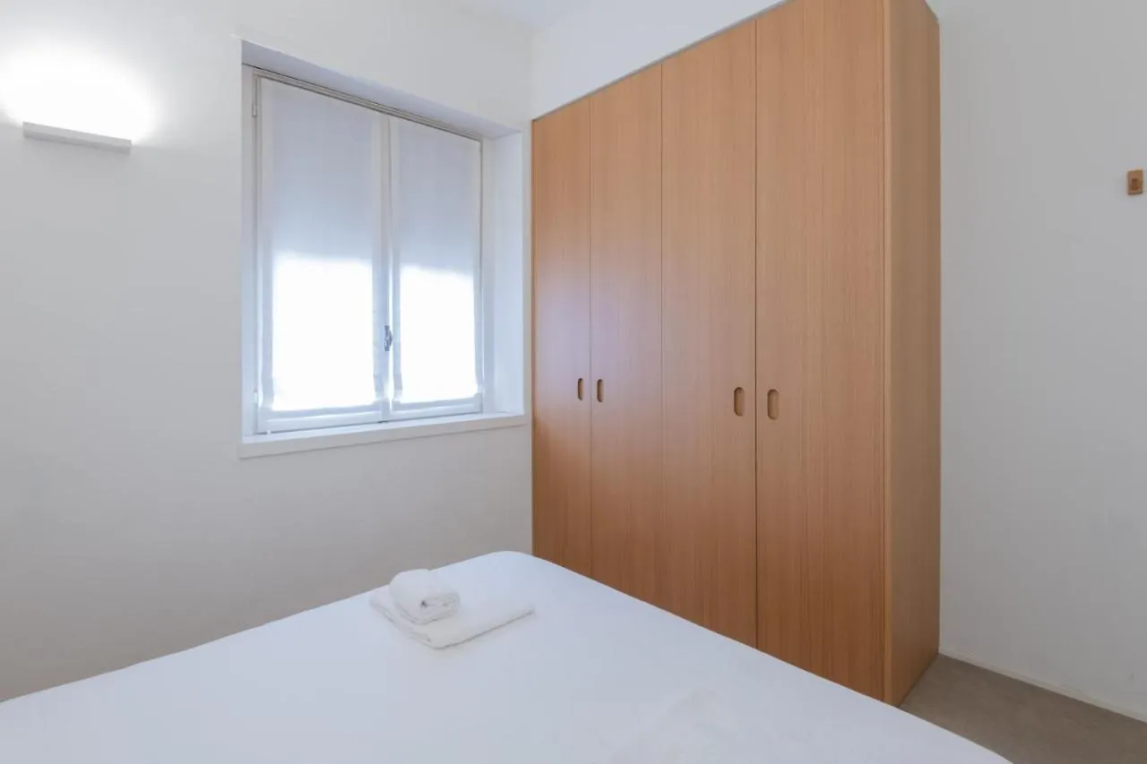 Easylife - Accogliente Bilocale A Due Passi Dal Duomo Daire Milano 0*,  İtalya