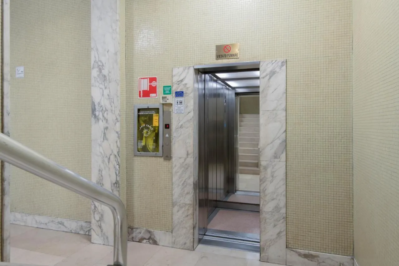 Easylife - Accogliente Bilocale A Due Passi Dal Duomo Apartment Milan